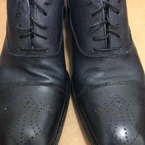 Salvatore ferragamo black dress shoes